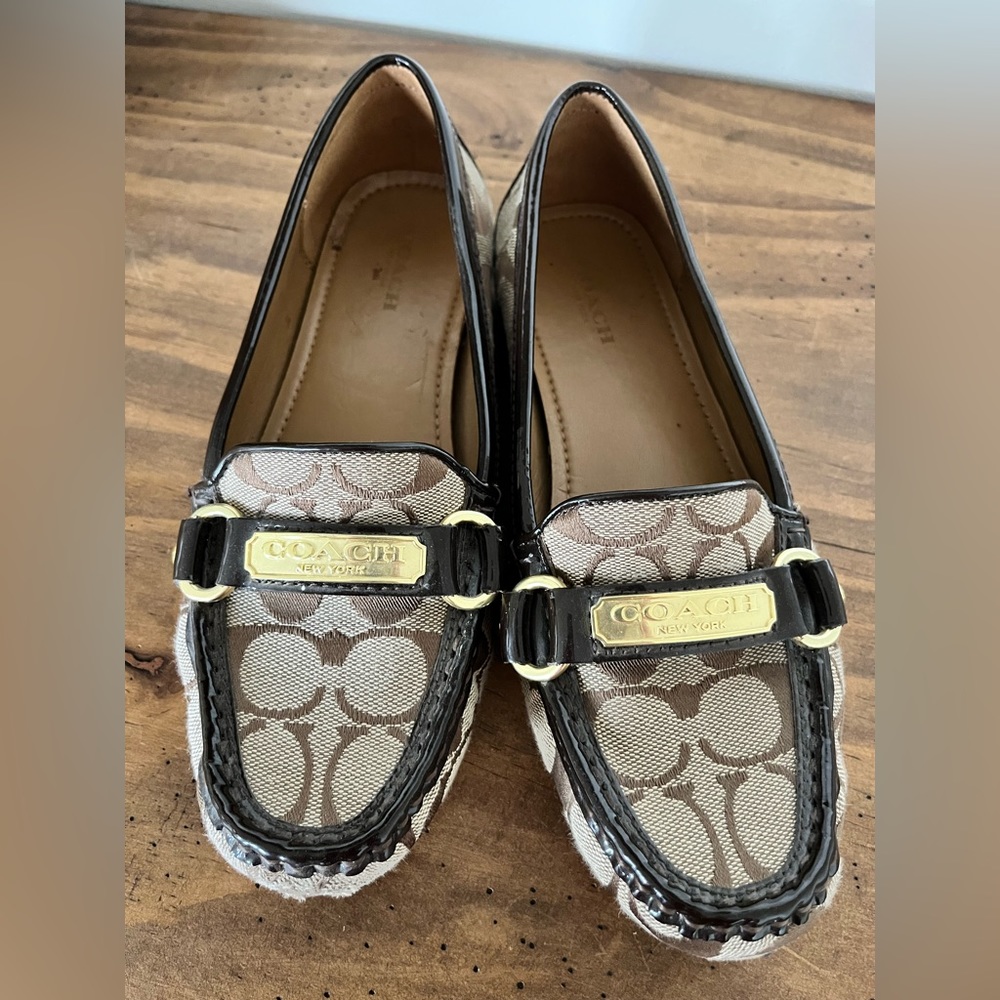 Coach loafer size 7